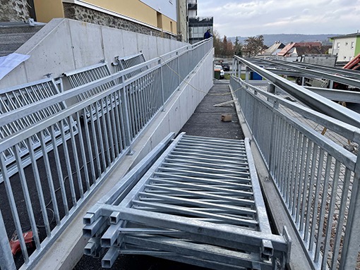 16. 11. 2021 Gel&auml;ndermontage