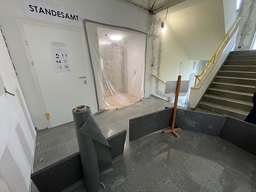 19. 06. 2021 1. OG / Stiegenhaus