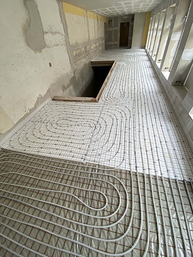 27. 05. 2021 EG / Foyer / Fussbodenheizung