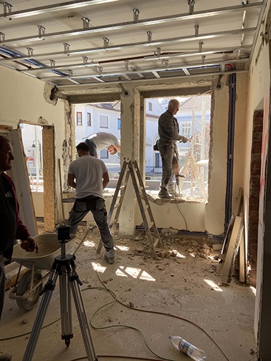 26. 05. 2021  1. OG / B&uuml;ro 1 / Ausbau alte Fenster