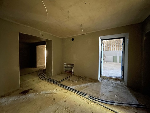 09. 05. 2021 UG / Foyer