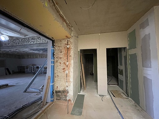24. 04. 2021 UG / Stadtsaal Foyer