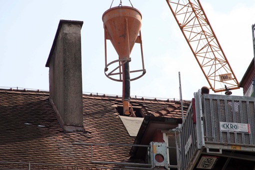 27. 08. 2019 Betoneinbringung durch das Dach