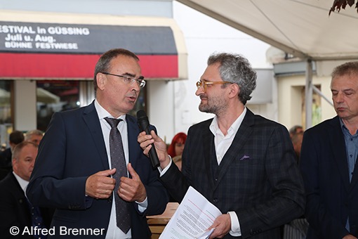 Leiter des Standesamtsverbandes Gilbert Lang, Moderator Keglovits