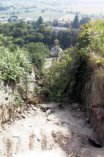 27. 07. 1999 ehemalige Trasse Lastenaufzug