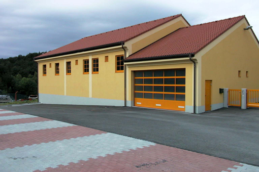 AUT16282